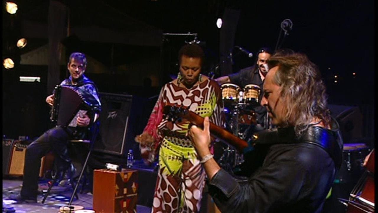 Dee Dee Bridgewater