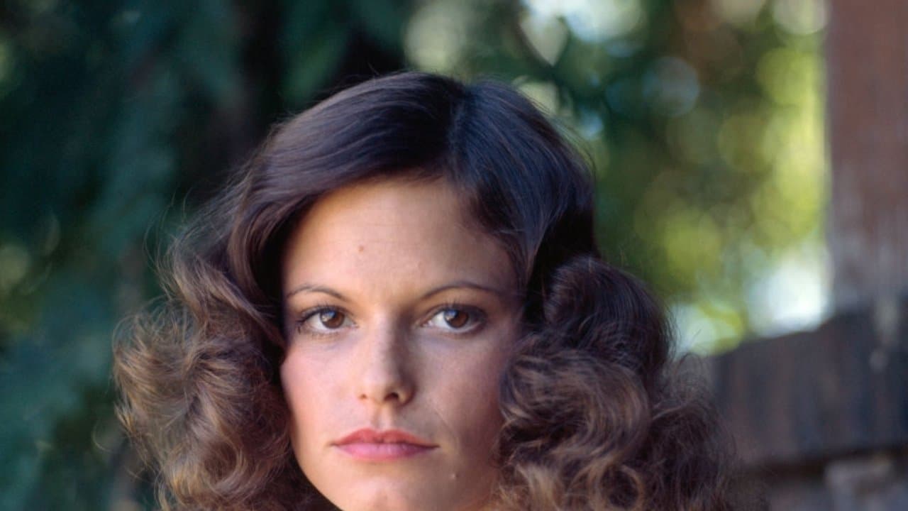 Claudia Bryar