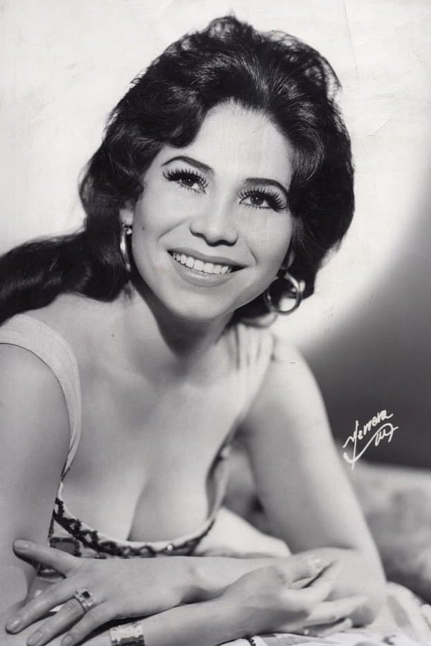 María Elena Velasco